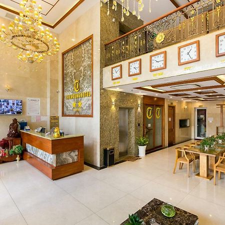 Oyo 231 Thien Cung Hotel Ho Chi Minh-staden Exteriör bild