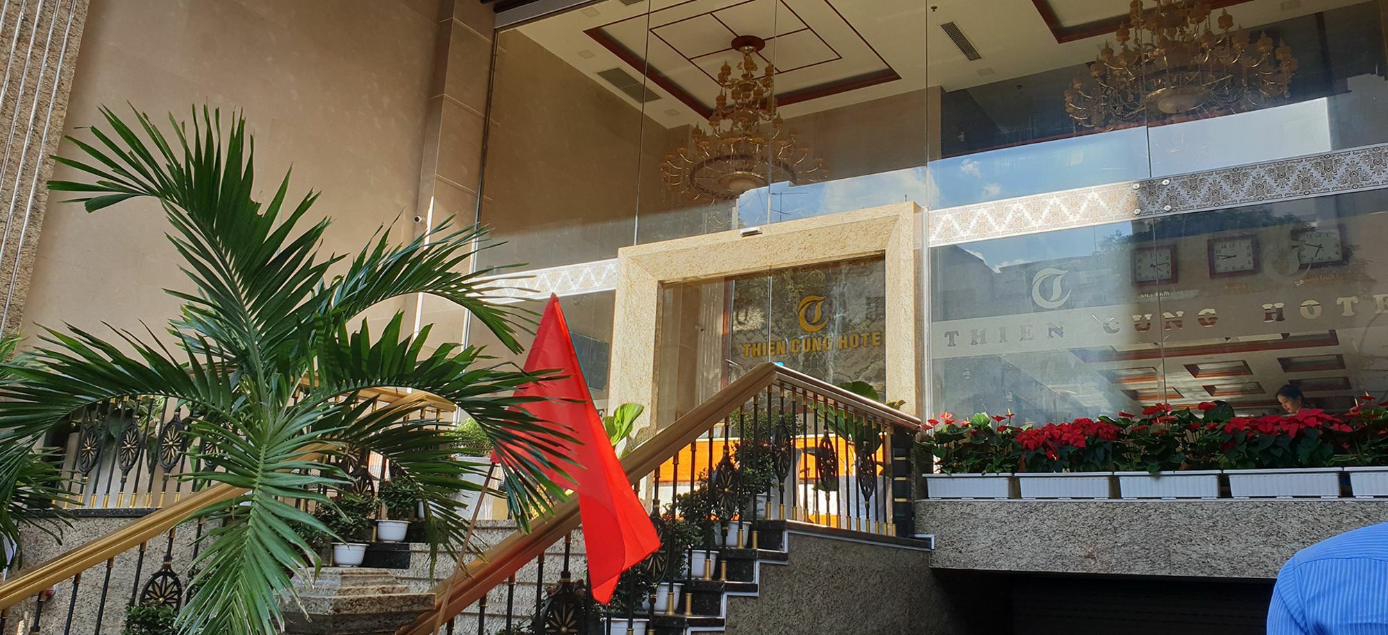 Oyo 231 Thien Cung Hotel Ho Chi Minh-staden Exteriör bild