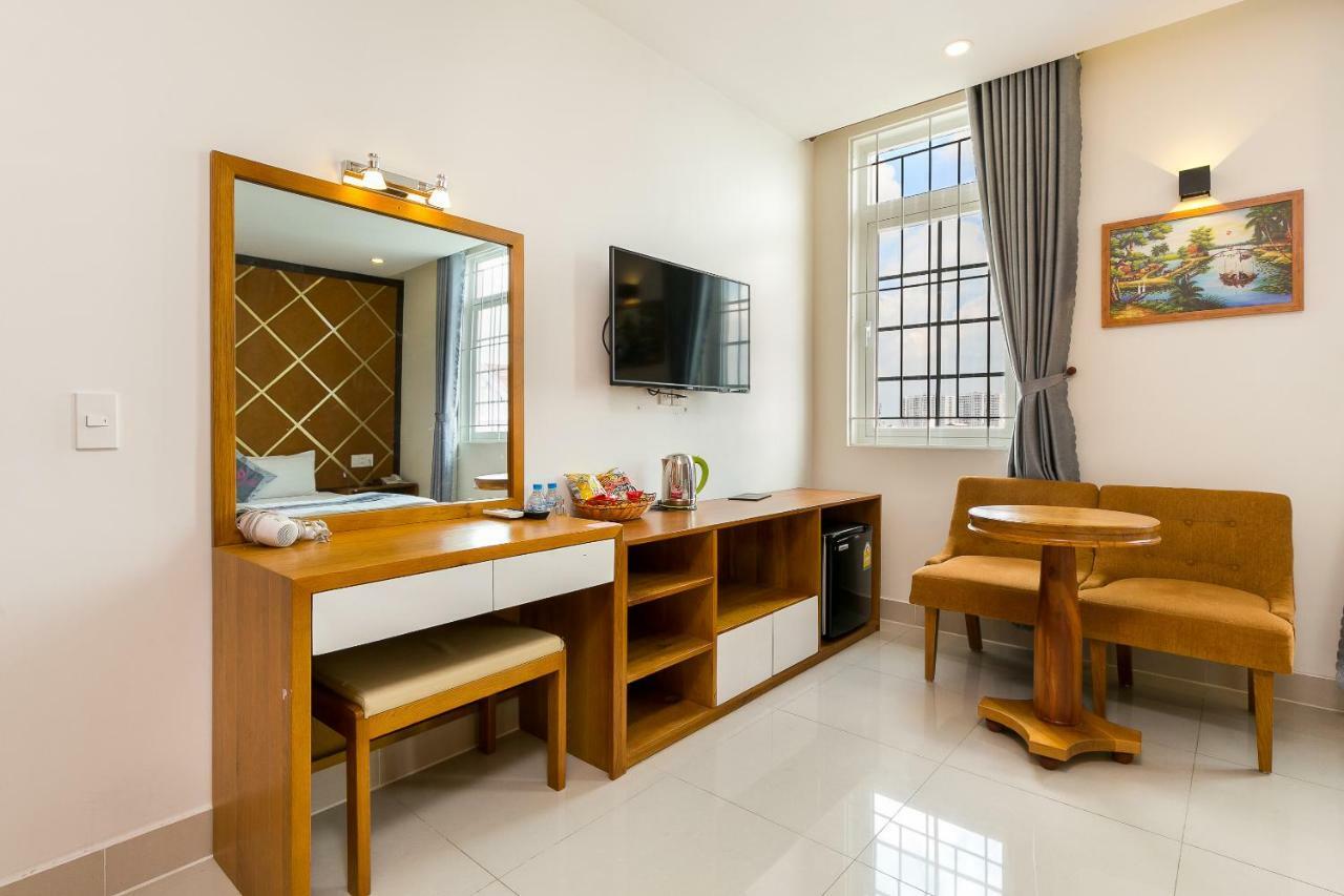Oyo 231 Thien Cung Hotel Ho Chi Minh-staden Exteriör bild