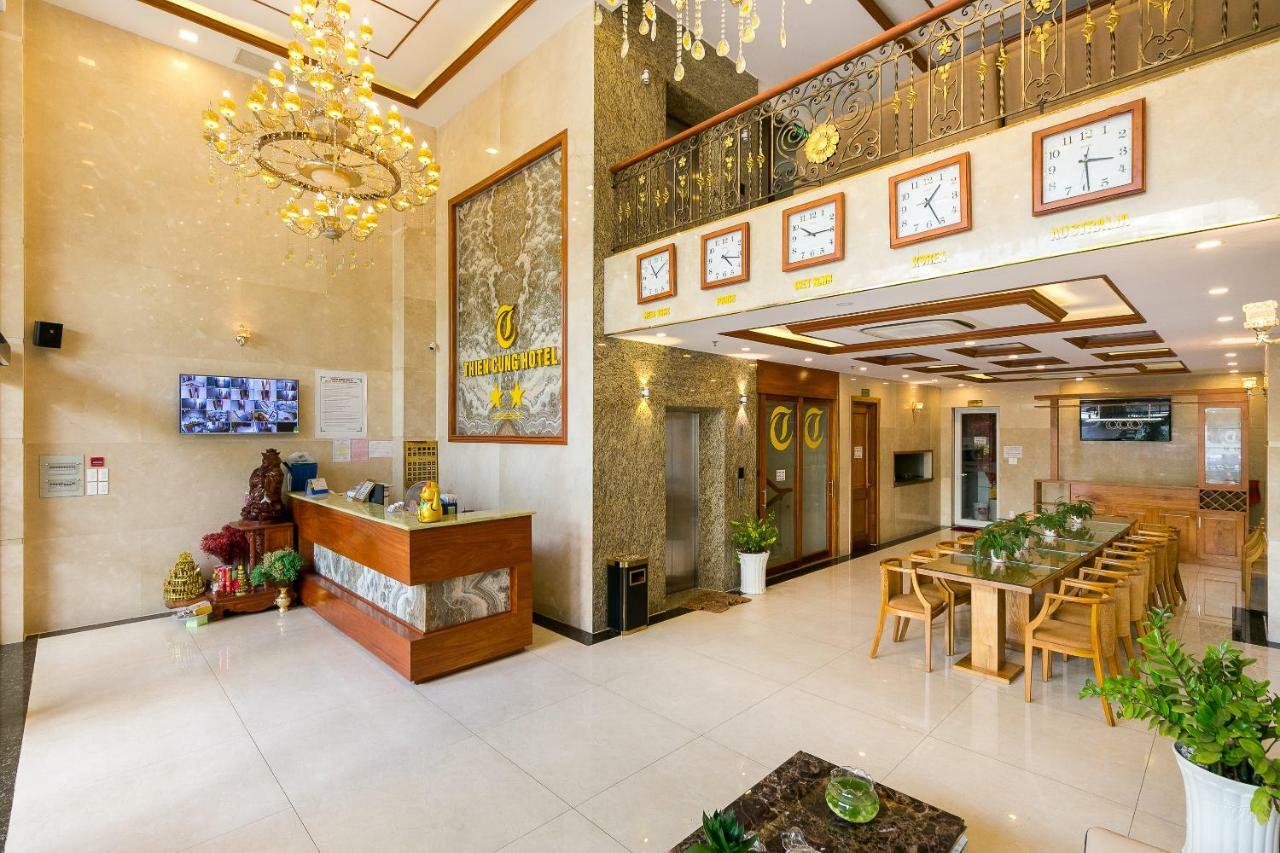 Oyo 231 Thien Cung Hotel Ho Chi Minh-staden Exteriör bild